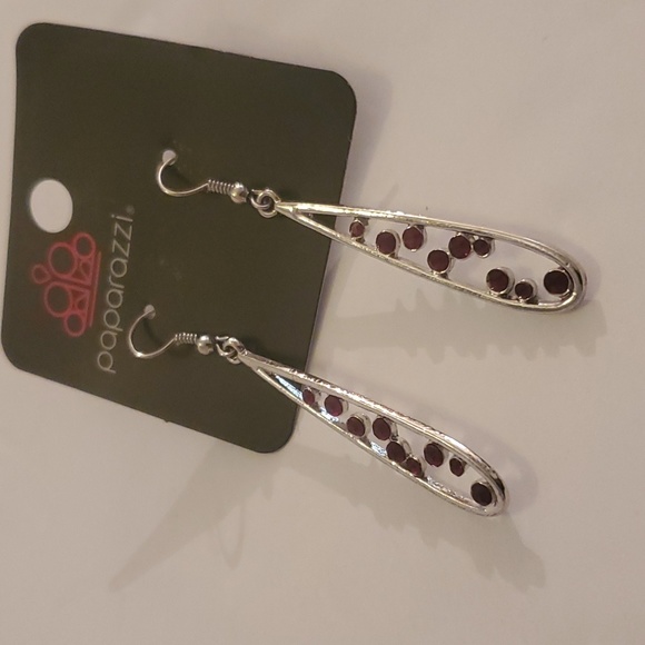 EARRINGS - Picture 1 of 4